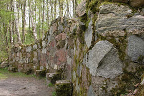 park miejski mur kamienny - dawna n ..., fot.  Marek Płócienniczak